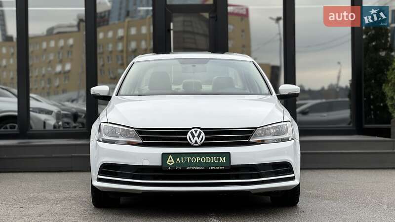 Седан Volkswagen Jetta 2016 в Киеве фото 2 Седан Volkswagen Jetta 2016 в Киеве