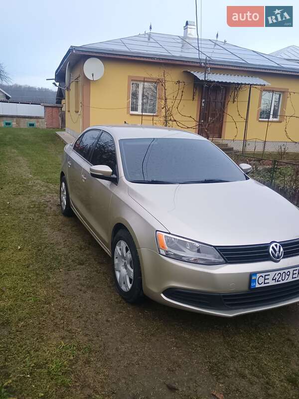 Седан Volkswagen Jetta 2014 в Косове фото 4 Седан Volkswagen Jetta 2014 в Косове
