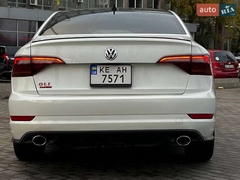 Седан Volkswagen Jetta 2019 в Днепре фото 5 Седан Volkswagen Jetta 2019 в Днепре