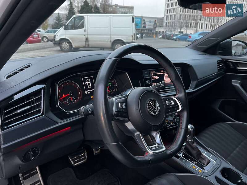 Седан Volkswagen Jetta 2019 в Днепре фото 15 Седан Volkswagen Jetta 2019 в Днепре