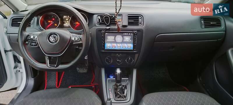 Седан Volkswagen Jetta 2014 в Запорожье