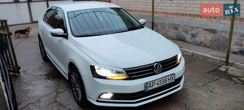 Седан Volkswagen Jetta 2014 в Запорожье