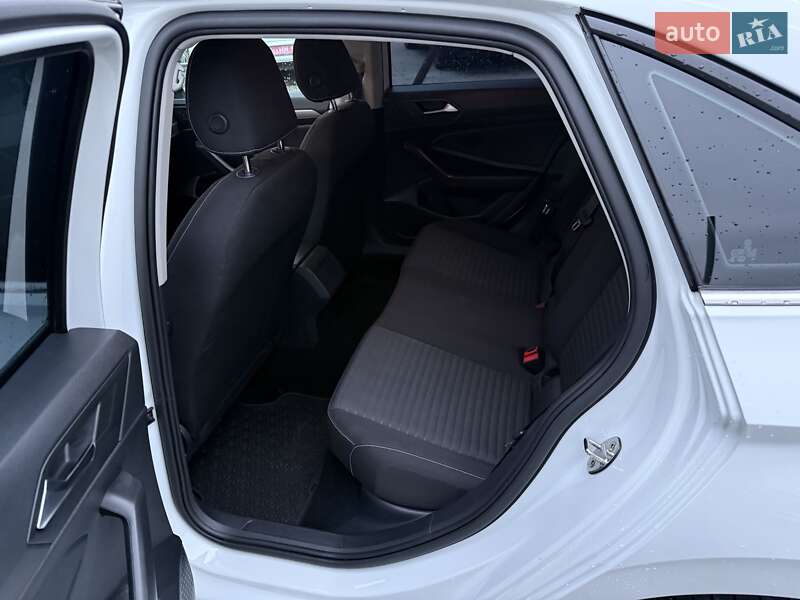 Седан Volkswagen Jetta 2022 в Ужгороде фото 23 Седан Volkswagen Jetta 2022 в Ужгороде