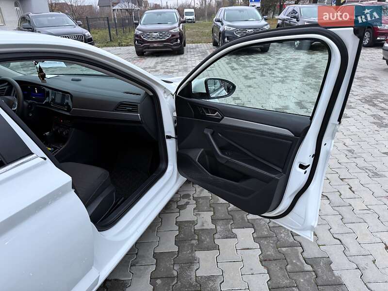 Седан Volkswagen Jetta 2022 в Ужгороде фото 29 Седан Volkswagen Jetta 2022 в Ужгороде