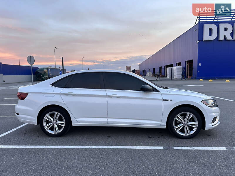 Седан Volkswagen Jetta 2018 в Полтаві