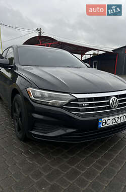 Седан Volkswagen Jetta 2018 в Львове