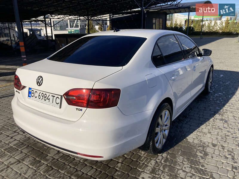 Седан Volkswagen Jetta 2012 в Львове фото 3 Седан Volkswagen Jetta 2012 в Львове