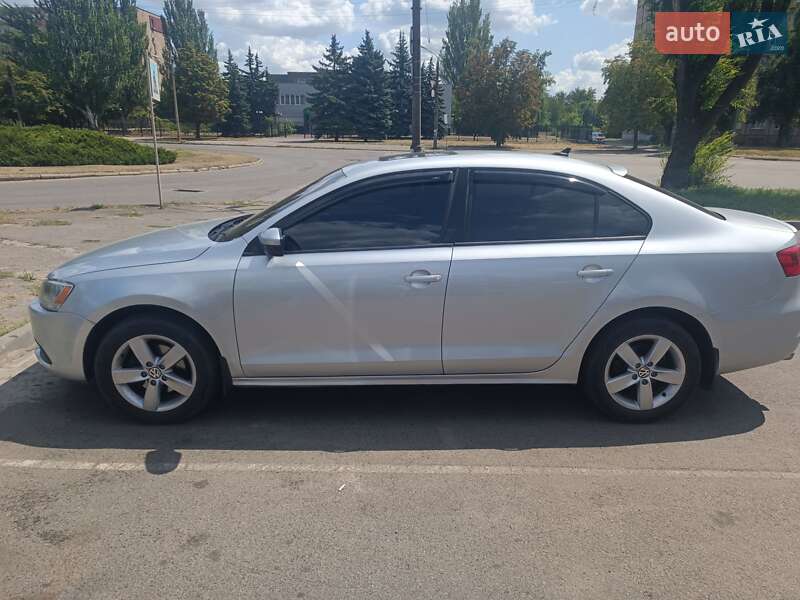 Седан Volkswagen Jetta 2010 в Кривом Роге фото 4 Седан Volkswagen Jetta 2010 в Кривом Роге