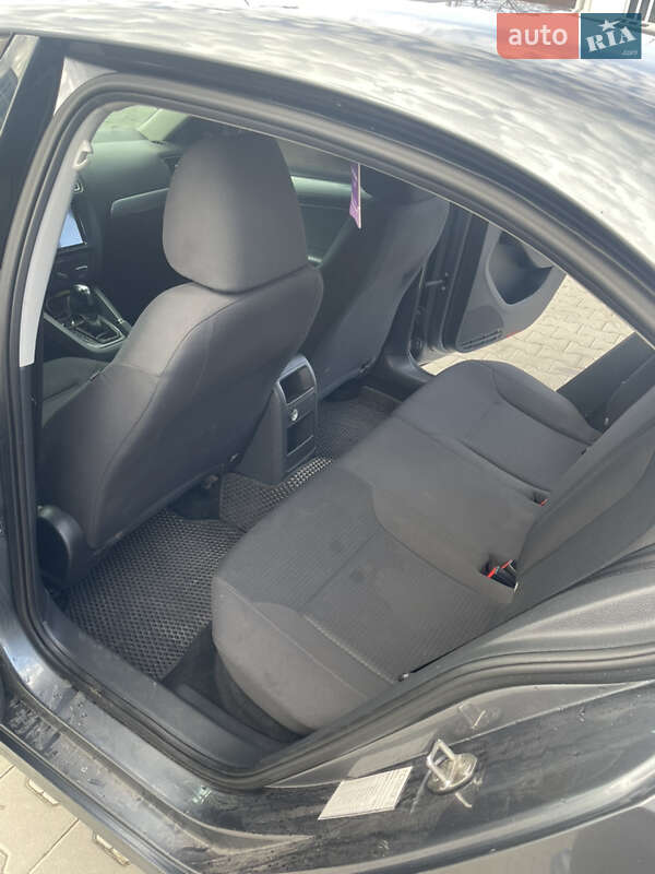 Седан Volkswagen Jetta 2015 в Львове фото 23 Седан Volkswagen Jetta 2015 в Львове