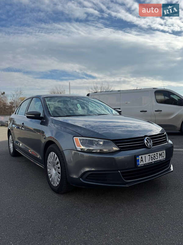 Седан Volkswagen Jetta 2014 в Киеве