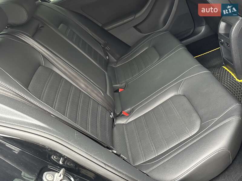 Седан Volkswagen Jetta 2012 в Днепре