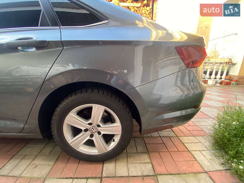 Седан Volkswagen Jetta 2018 в Броварах