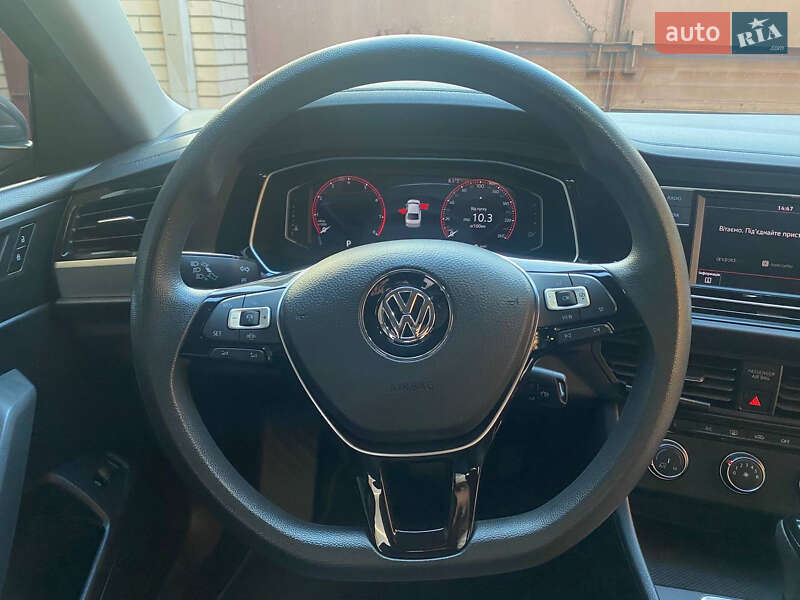 Седан Volkswagen Jetta 2018 в Броварах
