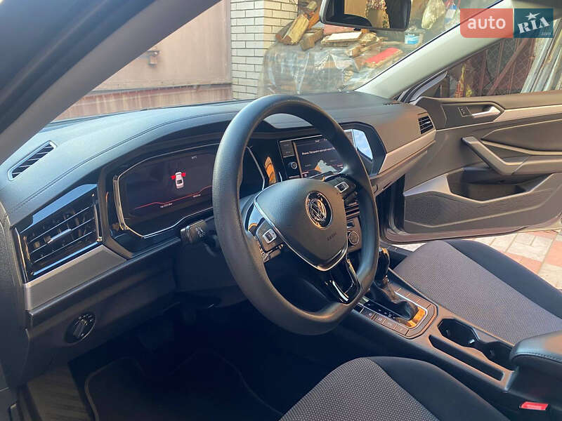 Седан Volkswagen Jetta 2018 в Броварах