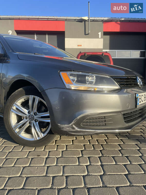 Седан Volkswagen Jetta 2014 в Львове фото 4 Седан Volkswagen Jetta 2014 в Львове