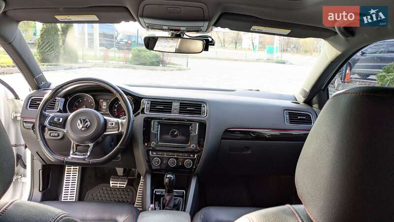 Седан Volkswagen Jetta 2017 в Харкові фото 18 Седан Volkswagen Jetta 2017 в Харкові