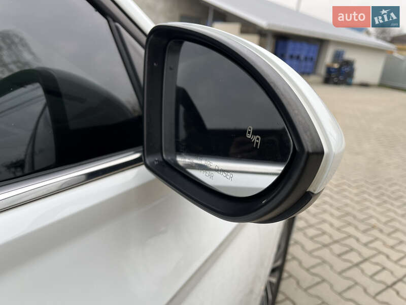 Седан Volkswagen Jetta 2018 в Ужгороді фото 19 Седан Volkswagen Jetta 2018 в Ужгороді