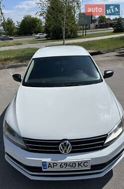 Седан Volkswagen Jetta 2015 в Запоріжжі