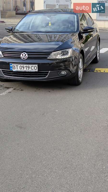 Седан Volkswagen Jetta 2013 в Одессе фото 4 Седан Volkswagen Jetta 2013 в Одессе