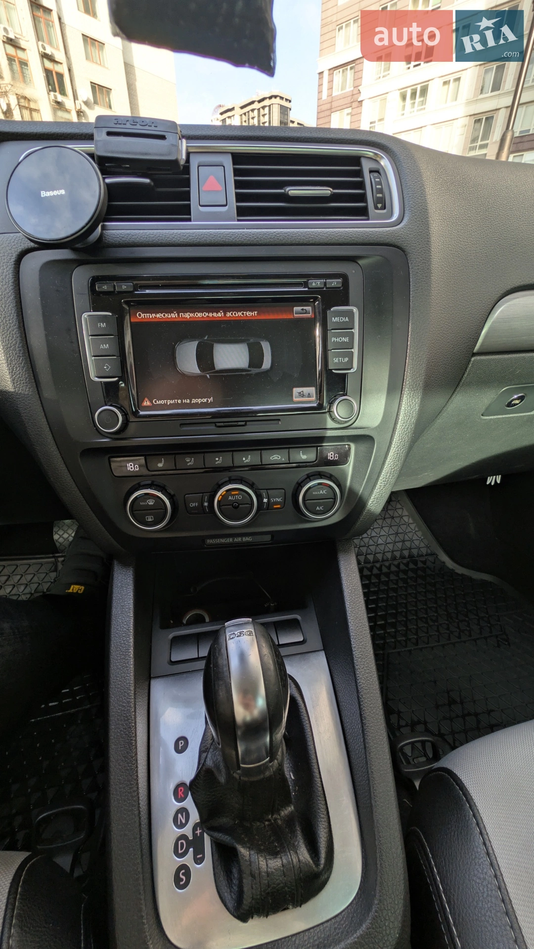 2013 Volkswagen Jetta - мініатюра 21