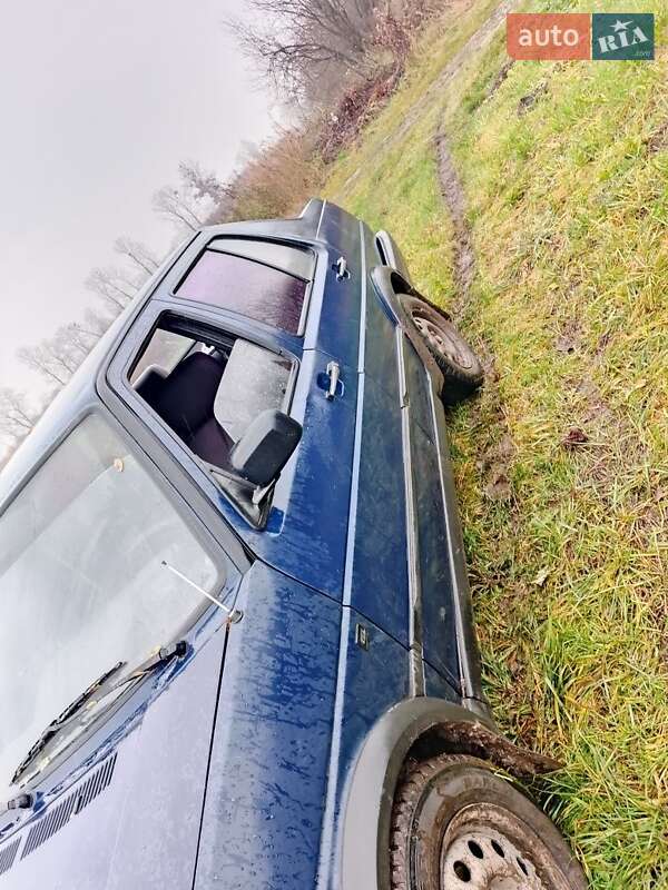 Седан Volkswagen Jetta 1991 в Золочеві