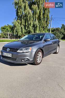 Седан Volkswagen Jetta 2012 в Києві
