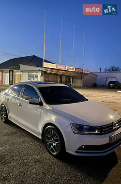 Седан Volkswagen Jetta 2015 в Харькове