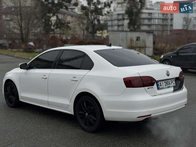 Седан Volkswagen Jetta 2012 в Мироновке фото 3 Седан Volkswagen Jetta 2012 в Мироновке