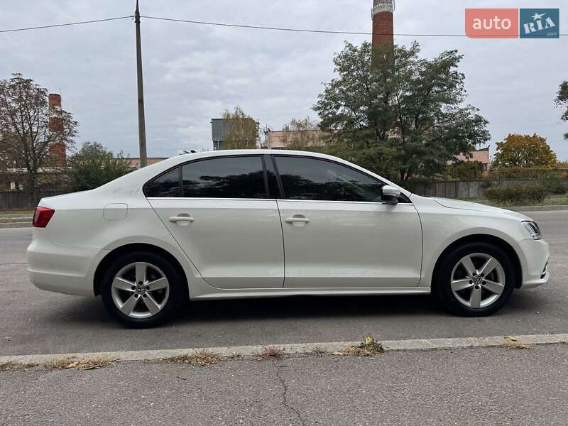 Седан Volkswagen Jetta 2013 в Запорожье фото 12 Седан Volkswagen Jetta 2013 в Запорожье