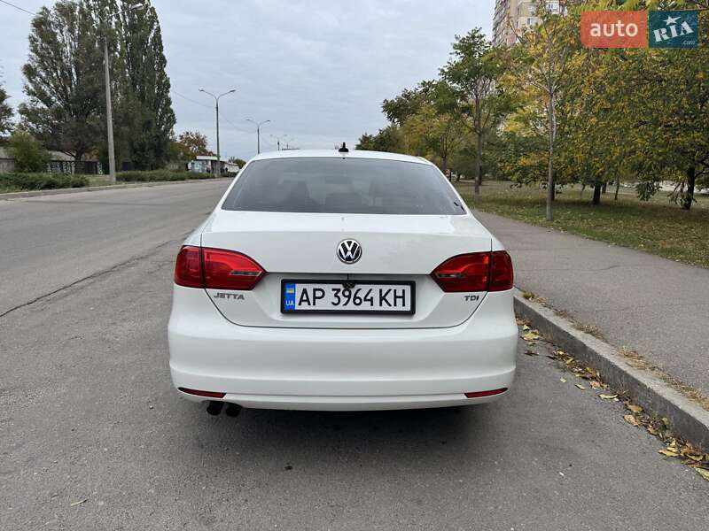 Седан Volkswagen Jetta 2013 в Запорожье фото 18 Седан Volkswagen Jetta 2013 в Запорожье