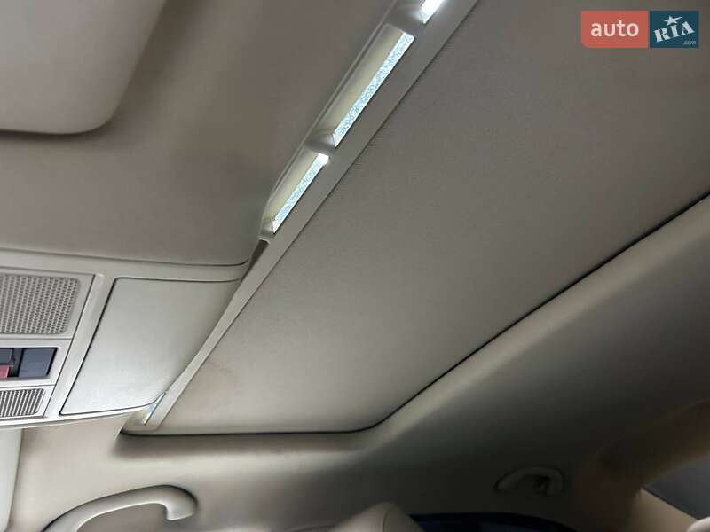 Седан Volkswagen Jetta 2014 в Чернівцях