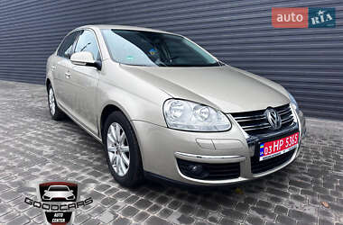 Седан Volkswagen Jetta 2006 в Каменском