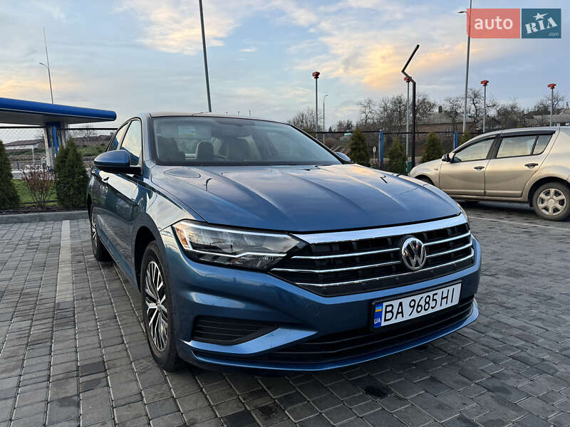 Седан Volkswagen Jetta 2020 в Кропивницком