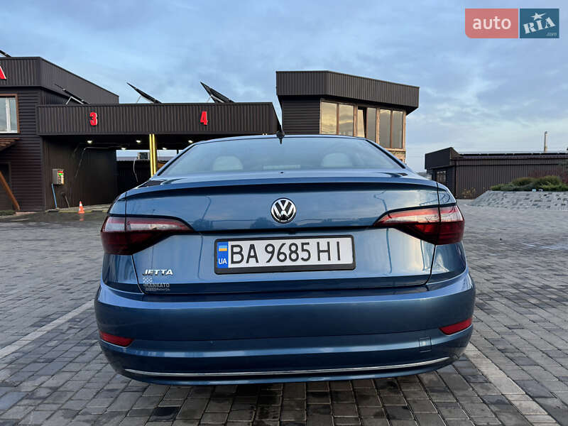 Седан Volkswagen Jetta 2020 в Кропивницком