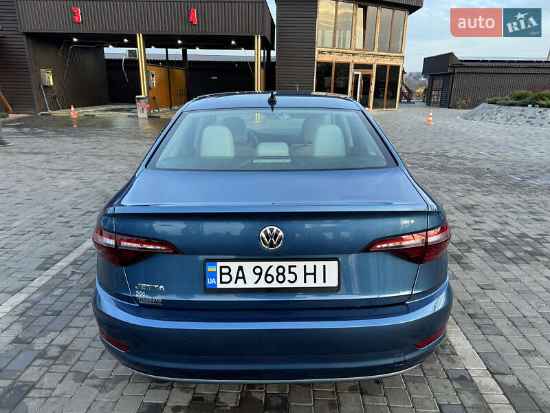 Седан Volkswagen Jetta 2020 в Кропивницком