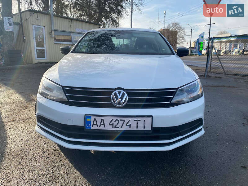 Седан Volkswagen Jetta 2016 в Полтаве