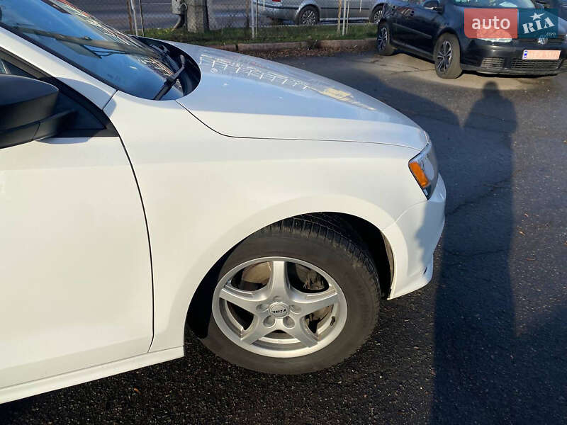 Седан Volkswagen Jetta 2016 в Полтаве