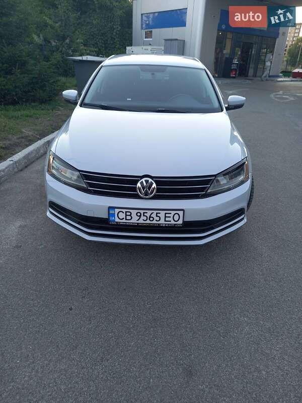 Седан Volkswagen Jetta 2016 в Чернігові