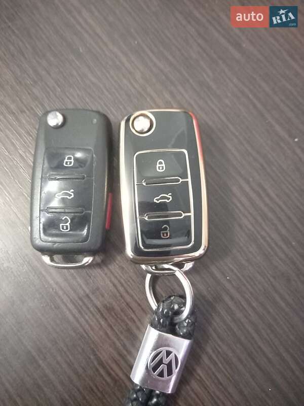 Седан Volkswagen Jetta 2016 в Чернігові