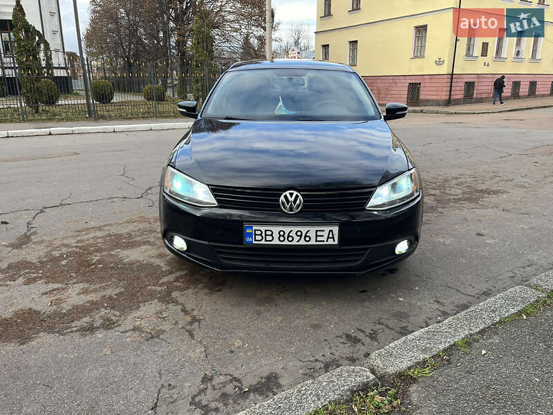 Седан Volkswagen Jetta 2011 в Житомире фото 38 Седан Volkswagen Jetta 2011 в Житомире