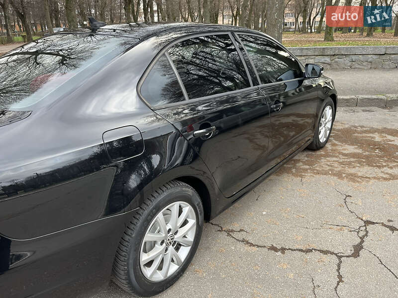 Седан Volkswagen Jetta 2011 в Житомире фото 4 Седан Volkswagen Jetta 2011 в Житомире