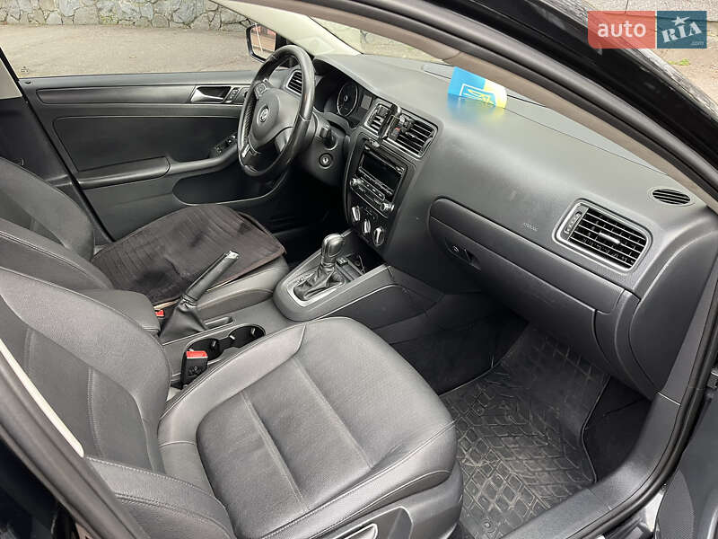 Седан Volkswagen Jetta 2011 в Житомире фото 19 Седан Volkswagen Jetta 2011 в Житомире