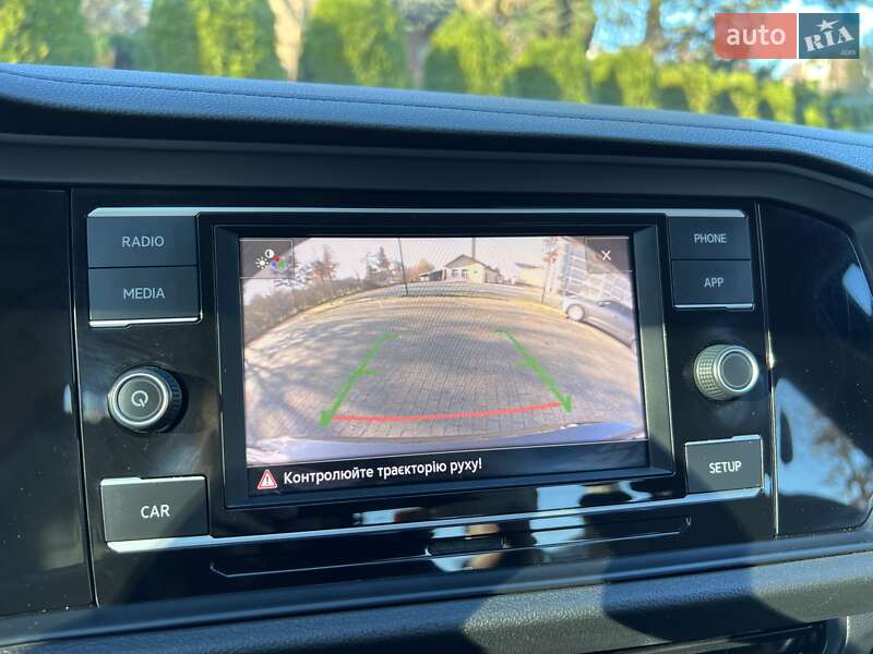 Седан Volkswagen Jetta 2019 в Львове