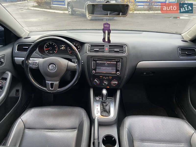 Седан Volkswagen Jetta 2013 в Полтаве