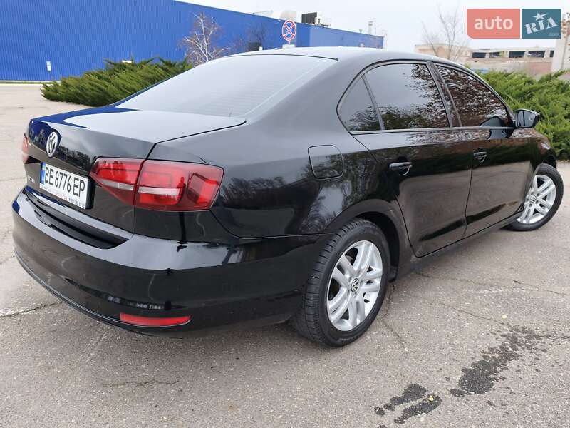 Седан Volkswagen Jetta 2014 в Миколаєві