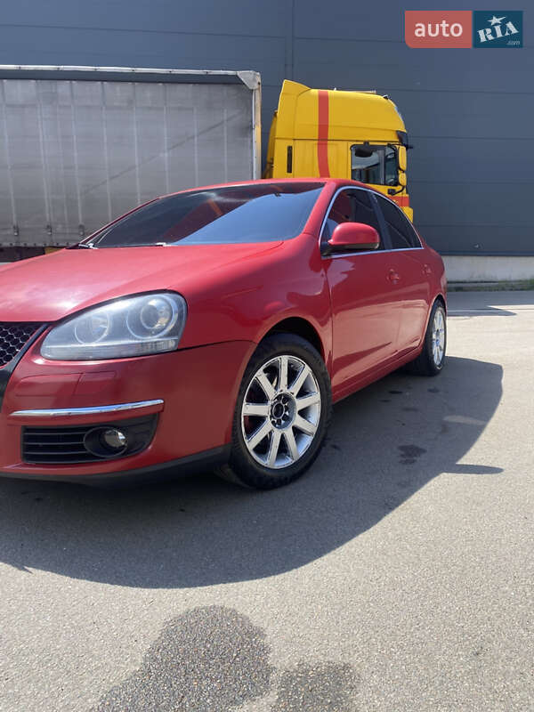 Седан Volkswagen Jetta 2009 в Києві