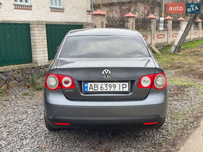 Седан Volkswagen Jetta 2008 в Тростянце фото 5 Седан Volkswagen Jetta 2008 в Тростянце