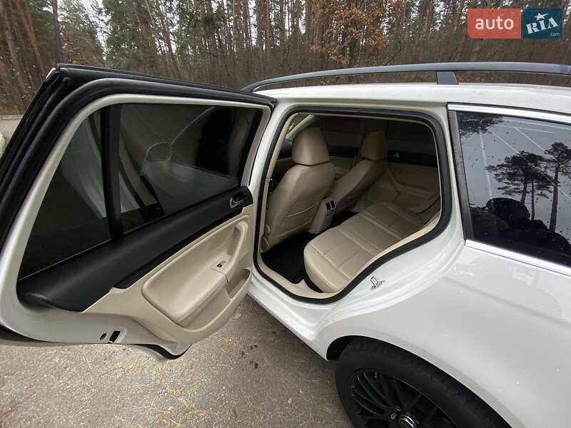 Универсал Volkswagen Jetta 2012 в Броварах