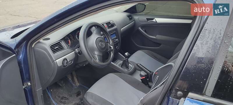 Седан Volkswagen Jetta 2011 в Броварах фото 8 Седан Volkswagen Jetta 2011 в Броварах