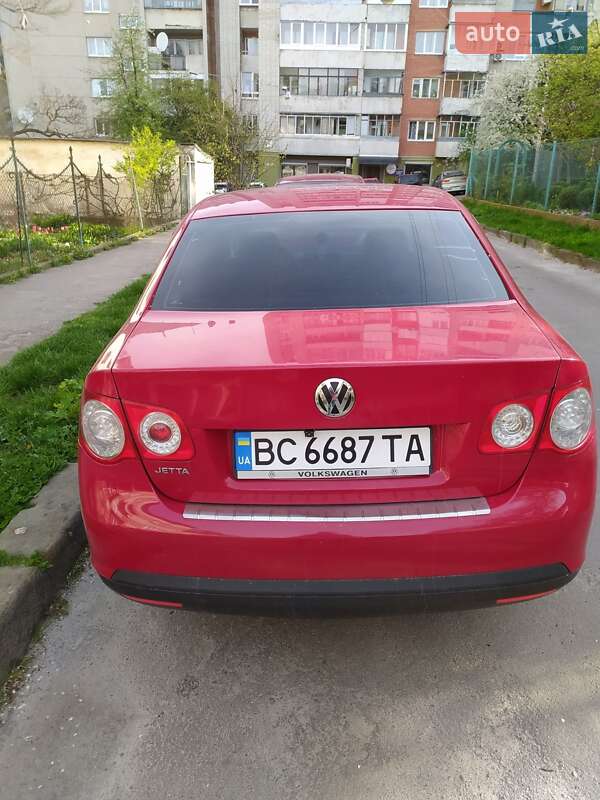 Седан Volkswagen Jetta 2007 в Львове